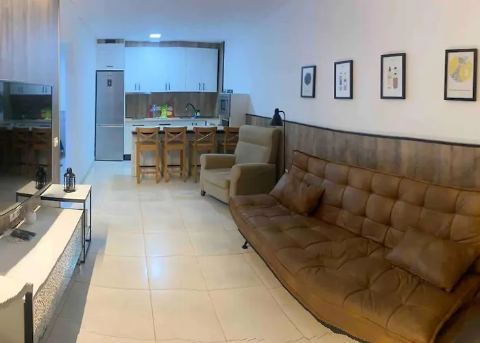 Puerto Rico Savage 3 One O Two * Mogán