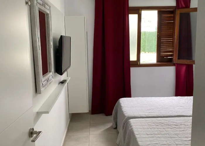 Puerto Rico Savage 3 One O Two Mogán