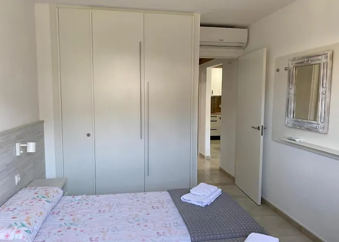 Puerto Rico Savage 3 One O Two Mogán